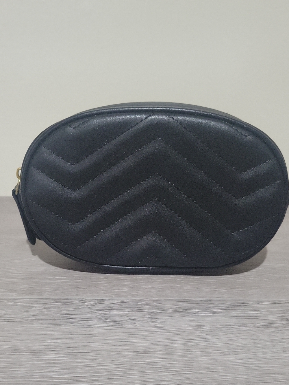 Classic Black Quilted Oval Belt Pouch
